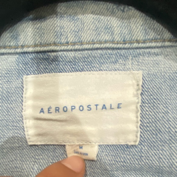 Aeropostale ripped Jean Jacket - Picture 3 of 3
